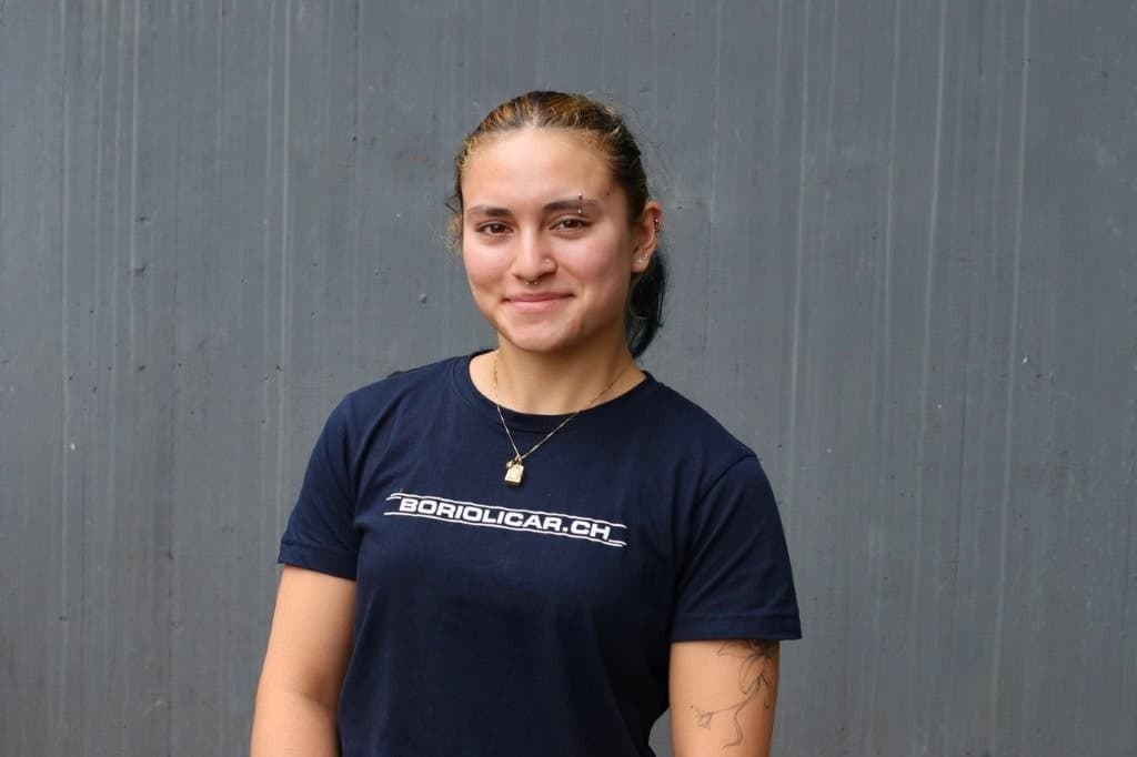 Selina Füglistaler, Automobilfachfrau EFZ